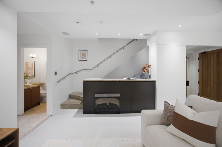 Photo 18 at 1182 Richards Street, Yaletown, Vancouver West