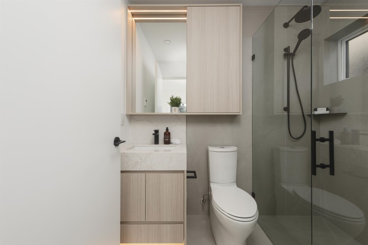 Photo 20 at 1 - 2755 W 11th Avenue, Kitsilano, Vancouver West