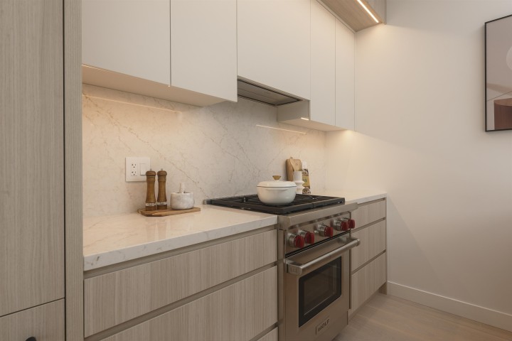 Photo 10 at 1 - 2755 W 11th Avenue, Kitsilano, Vancouver West