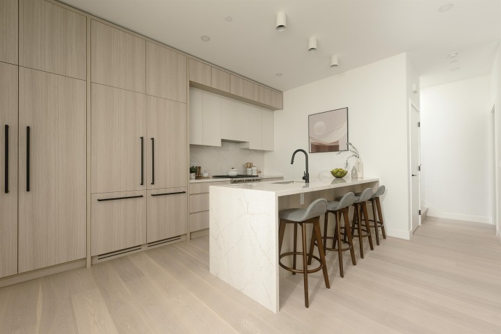 Photo 8 at 1 - 2755 W 11th Avenue, Kitsilano, Vancouver West