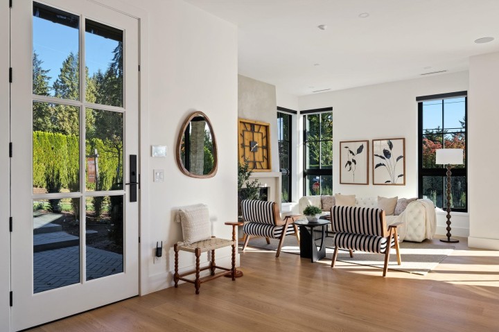 Photo 3 at 1709 Ottawa Avenue, Ambleside, West Vancouver