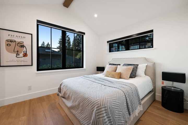 Photo 31 at 1709 Ottawa Avenue, Ambleside, West Vancouver