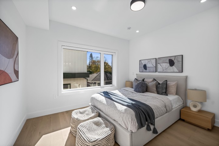 Photo 13 at 2 - 2710 Kitchener Street, Renfrew VE, Vancouver East