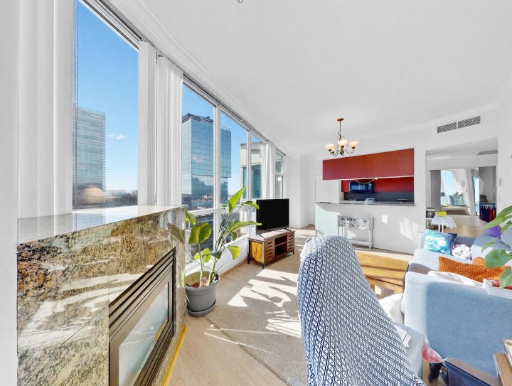 Photo 20 at 3803 - 1111 W Pender Street, Coal Harbour, Vancouver West