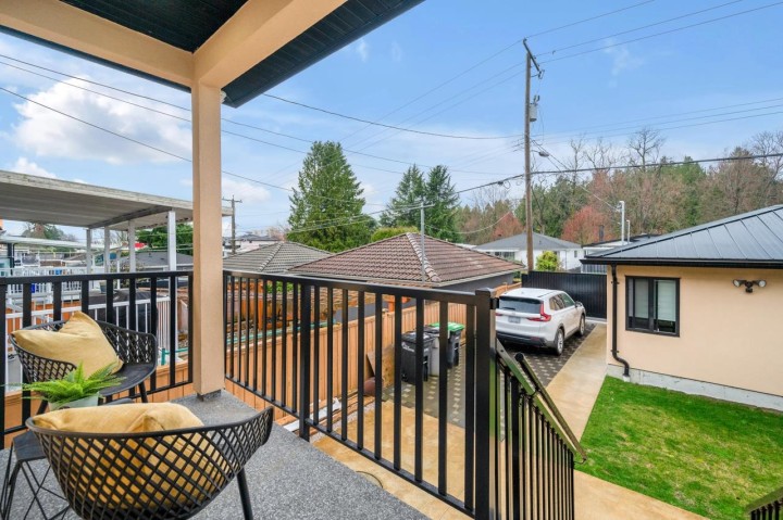 Photo 20 at 5949 Sherbrooke Street, Knight, Vancouver East