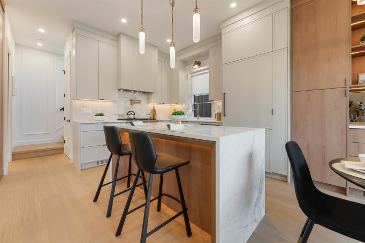 Photo 5 at 2 - 2256 E Pender Street, Hastings, Vancouver East