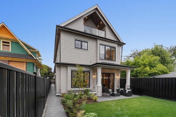 Photo 30 at 2 - 2256 E Pender Street, Hastings, Vancouver East
