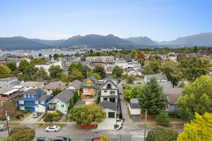 Photo 38 at 2 - 2256 E Pender Street, Hastings, Vancouver East