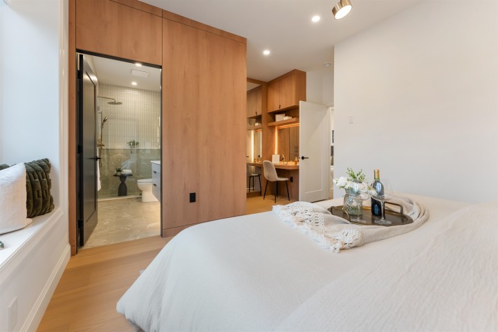 Photo 18 at 2 - 2256 E Pender Street, Hastings, Vancouver East
