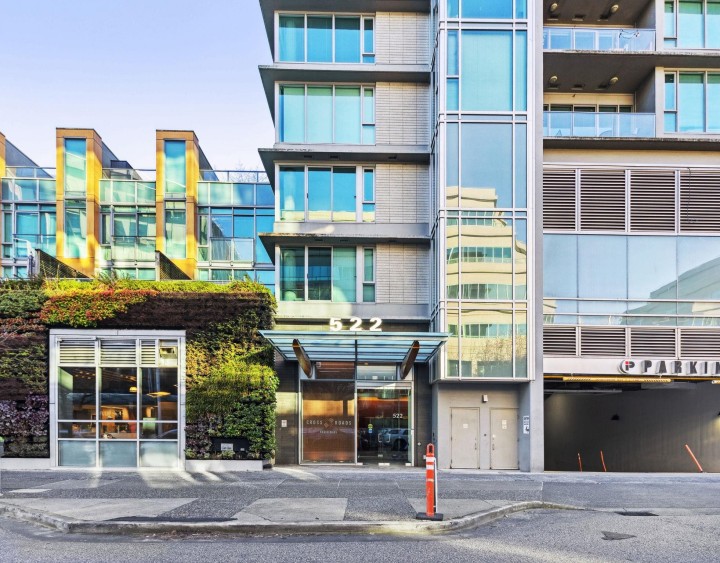 Photo 2 at 205 - 522 8th Avenue, Fairview VW, Vancouver West