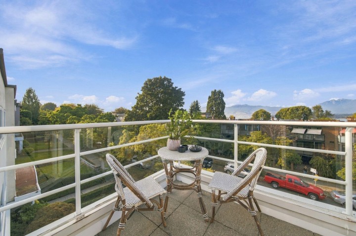 Photo 17 at 2240 York Avenue, Kitsilano, Vancouver West