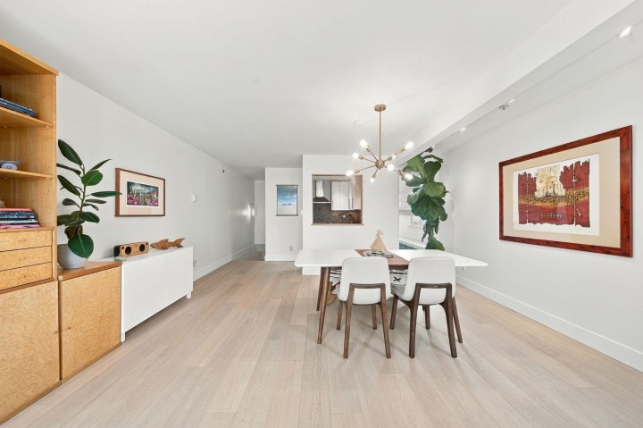 Photo 10 at 2240 York Avenue, Kitsilano, Vancouver West