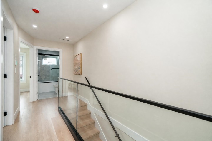 Photo 28 at 2828 Cheyenne Avenue, Collingwood VE, Vancouver East