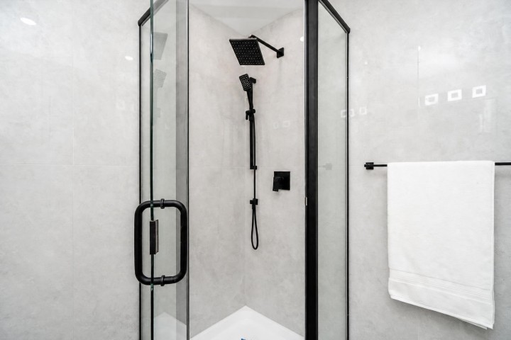 Photo 20 at 2828 Cheyenne Avenue, Collingwood VE, Vancouver East