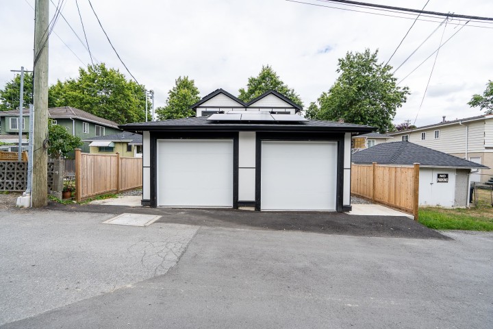 Photo 37 at 2828 Cheyenne Avenue, Collingwood VE, Vancouver East