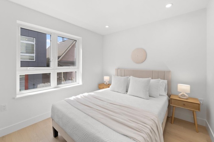 Photo 16 at 102 - 2137 E Pender Street, Hastings, Vancouver East