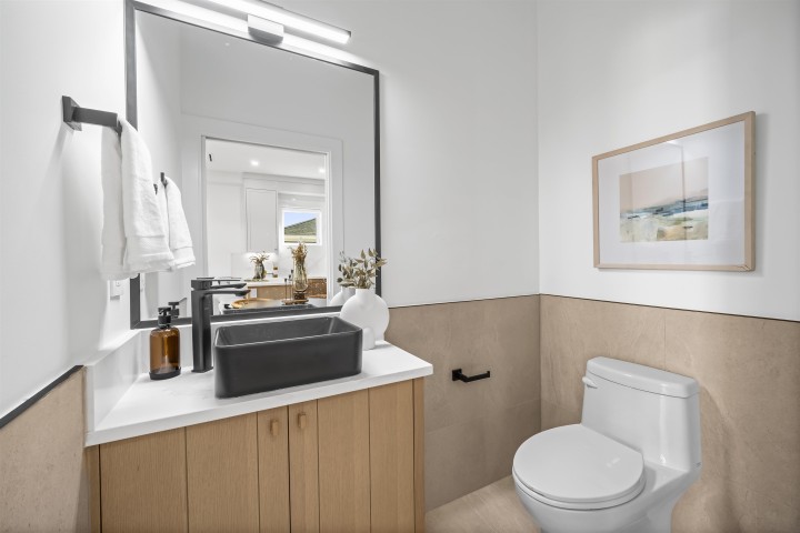 Photo 20 at 2712 Kitchener Street, Renfrew VE, Vancouver East