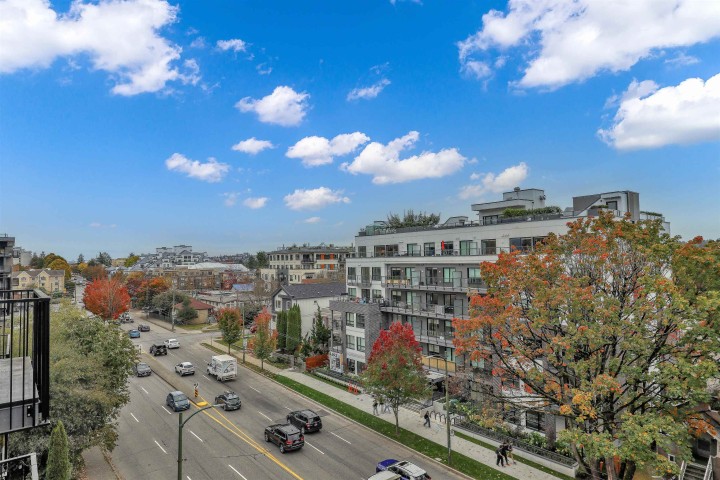 Photo 18 at 604 - 2235 E Broadway, Grandview Woodland, Vancouver East