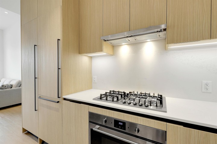 Photo 11 at 604 - 2235 E Broadway, Grandview Woodland, Vancouver East