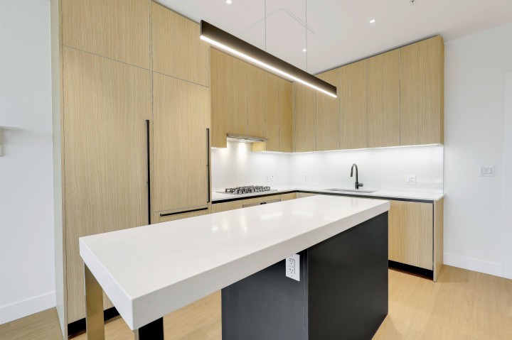 Photo 4 at 604 - 2235 E Broadway, Grandview Woodland, Vancouver East
