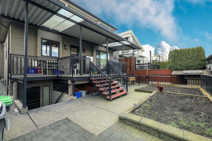 Photo 7 at 66 W 44th Avenue, Oakridge VW, Vancouver West