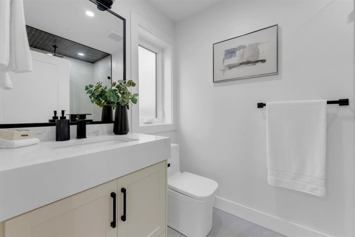 Photo 25 at 2 - 2888 E 6th Avenue, Renfrew VE, Vancouver East