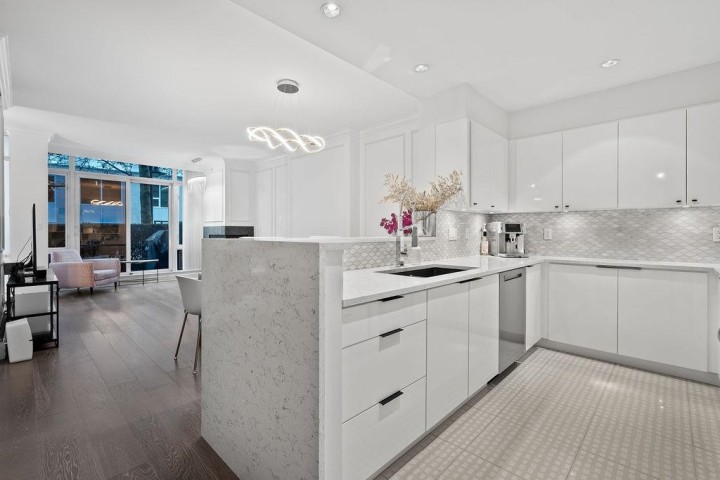 Photo 16 at 493 Broughton Street, Coal Harbour, Vancouver West
