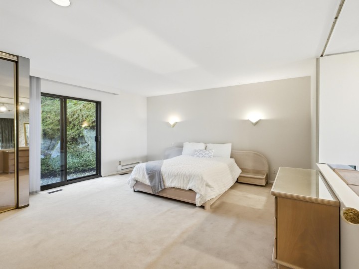 Photo 23 at 1439 Sandhurst Place, Chartwell, West Vancouver