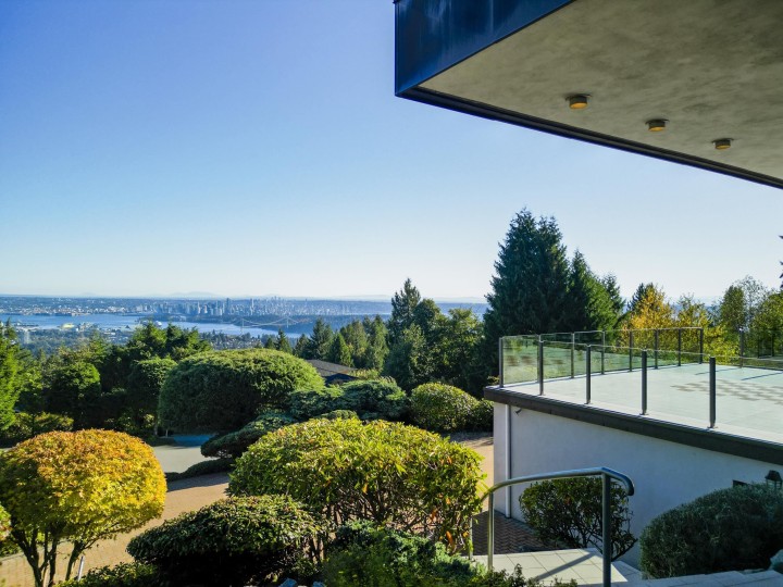 Photo 33 at 1439 Sandhurst Place, Chartwell, West Vancouver