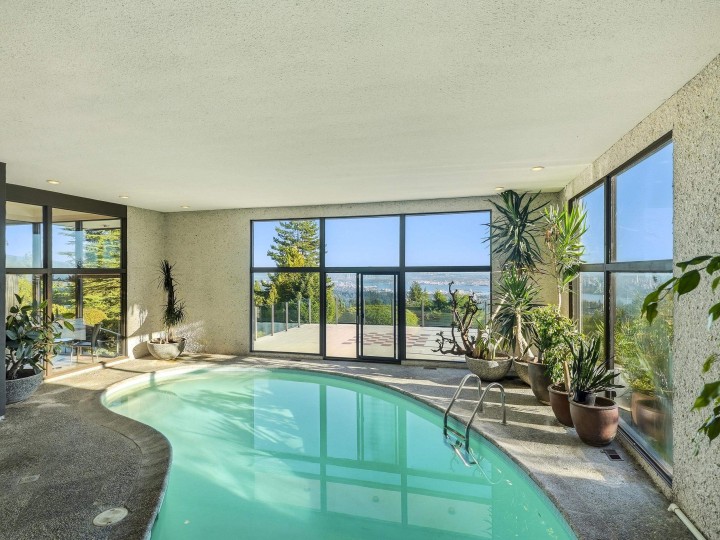 Photo 15 at 1439 Sandhurst Place, Chartwell, West Vancouver