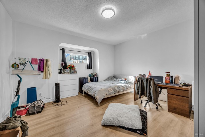 Photo 3 at 2079 W 46th Avenue, Kerrisdale, Vancouver West