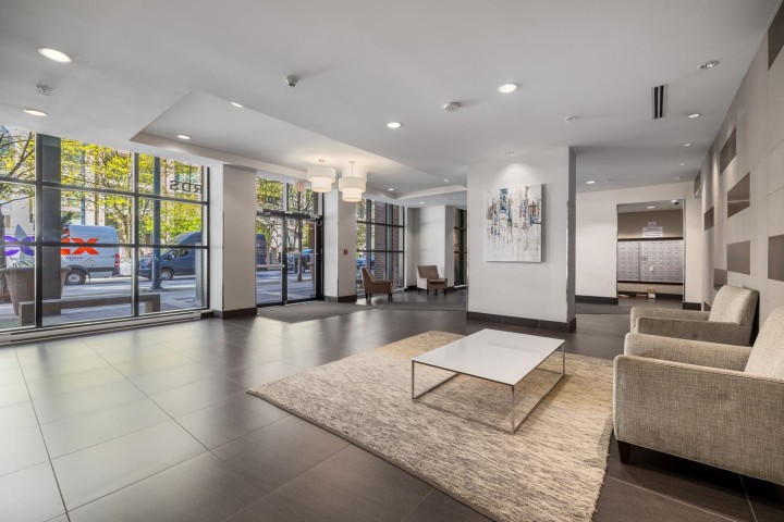 Photo 27 at 410 - 1088 Richards Street, Yaletown, Vancouver West