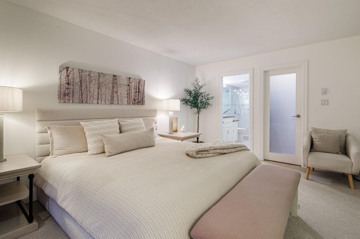 Photo 22 at 14 - 2246 Folkestone Way, Panorama Village, West Vancouver