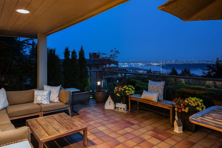Photo 37 at 14 - 2246 Folkestone Way, Panorama Village, West Vancouver