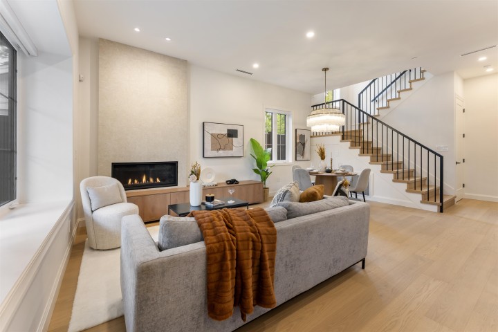 Photo 9 at 1 - 2256 E Pender Street, Hastings, Vancouver East
