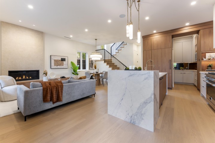 Photo 8 at 1 - 2256 E Pender Street, Hastings, Vancouver East