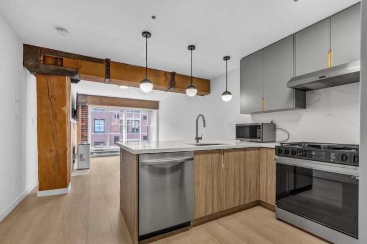 Photo 5 at 402 - 1178 Hamilton Street, Yaletown, Vancouver West
