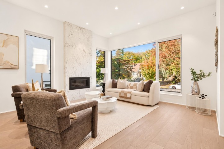 Photo 4 at 3930 W 33rd Avenue, Dunbar, Vancouver West