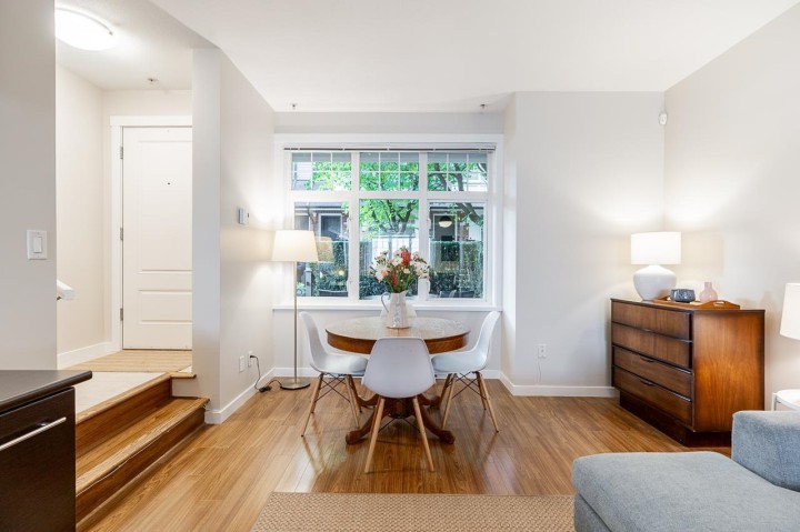Photo 3 at 3826 Welwyn Street, Victoria VE, Vancouver East