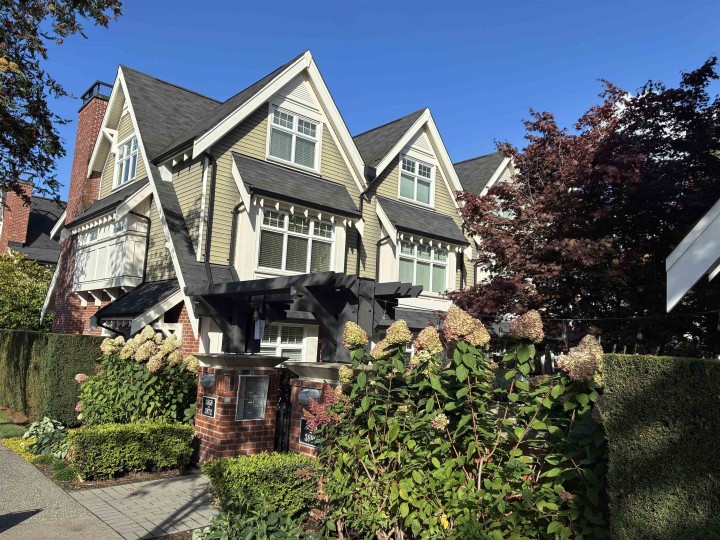 Photo 1 at 3826 Welwyn Street, Victoria VE, Vancouver East