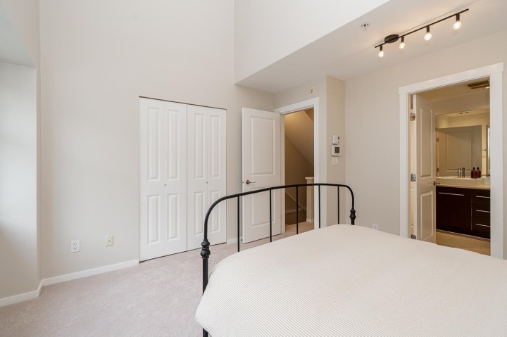Photo 9 at 3826 Welwyn Street, Victoria VE, Vancouver East
