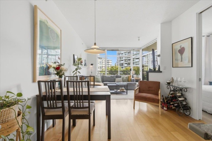 Photo 9 at 512 - 298 E 11th Avenue, Mount Pleasant VE, Vancouver East
