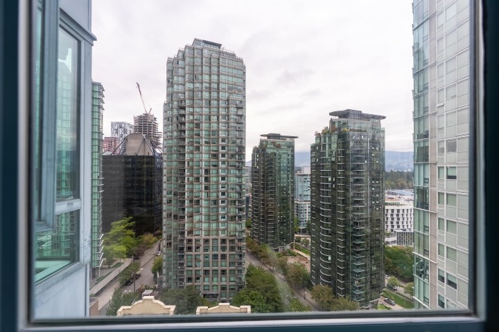 Photo 26 at 1903 - 1238 Melville Street, Coal Harbour, Vancouver West