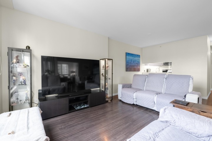 Photo 15 at 1903 - 1238 Melville Street, Coal Harbour, Vancouver West