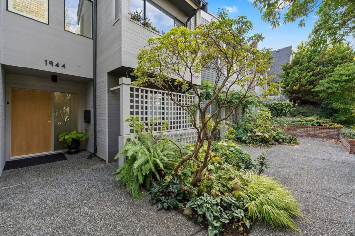 Photo 3 at 1944 Mcnicoll Avenue, Kitsilano, Vancouver West
