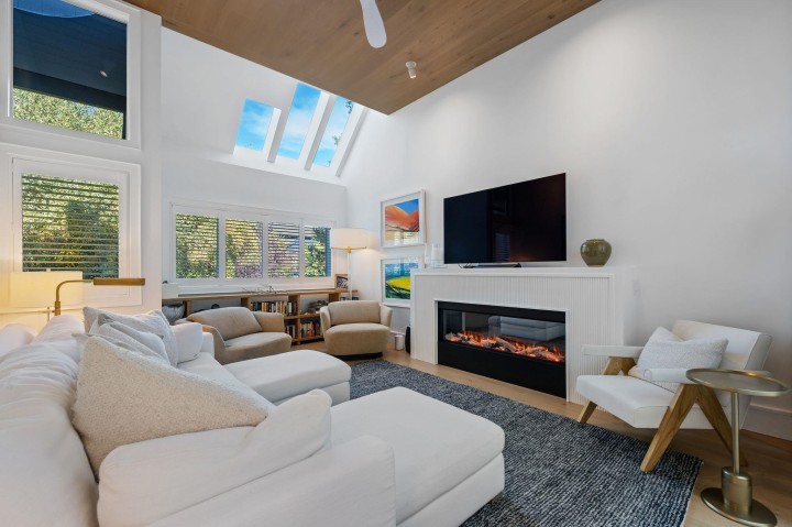 Photo 5 at 1944 Mcnicoll Avenue, Kitsilano, Vancouver West