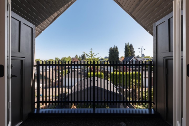 Photo 29 at 2 - 258 E 19 Avenue, Main, Vancouver East