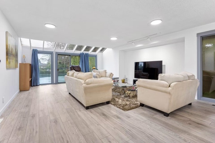 Photo 10 at 1052 W 53rd Avenue, South Granville, Vancouver West