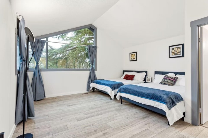 Photo 14 at 1052 W 53rd Avenue, South Granville, Vancouver West