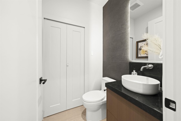 Photo 14 at 1 - 3466 W 22nd Avenue, Dunbar, Vancouver West